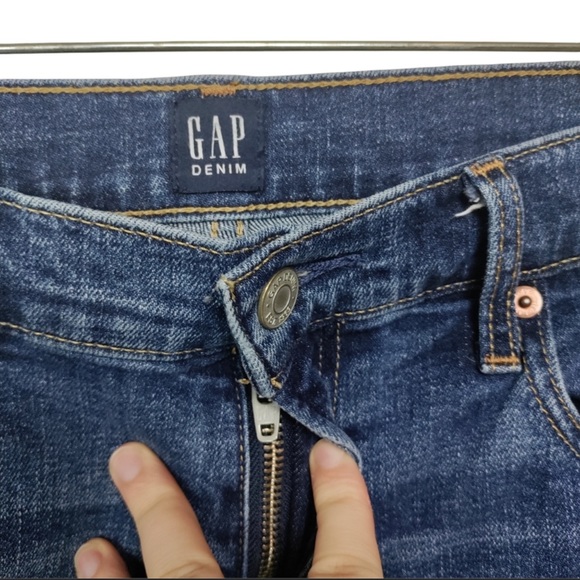 Gap Girlfriend Jeans Mid Rise Size 27 Relaxed Fit Straight Leg Boyfriend Jeans - Picture 6 of 11